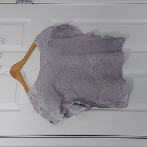 Disney Mickey and Minnie Mouse cropped tshirt.  Size small - Picture 2 of 5